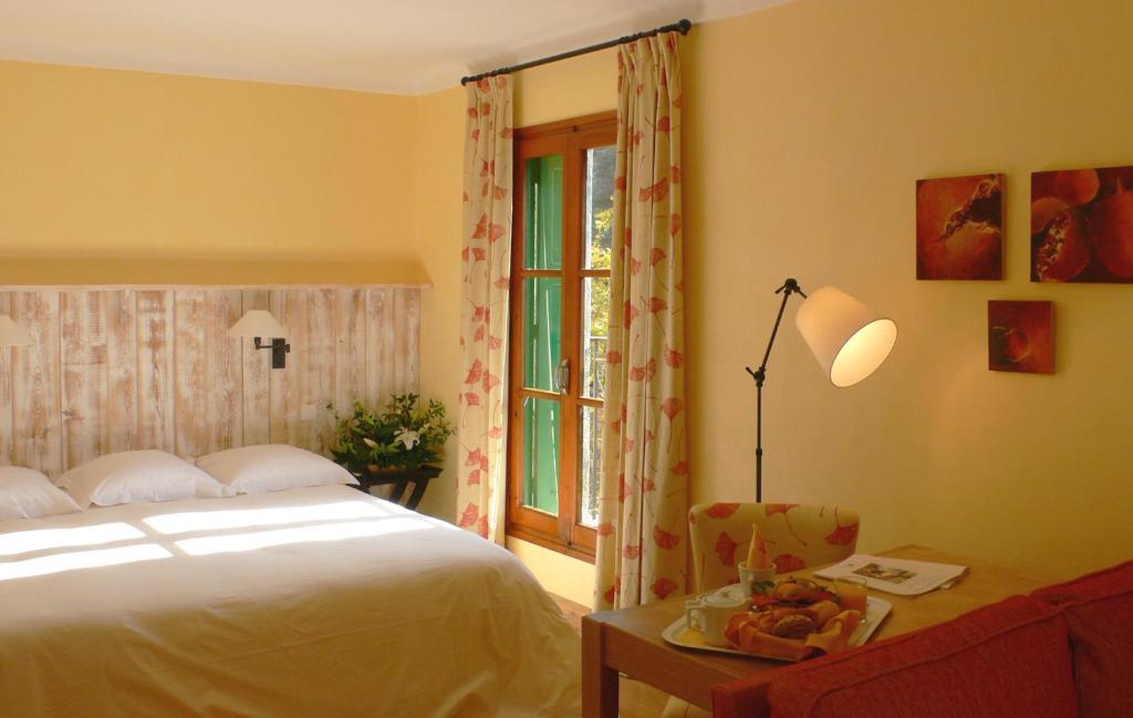 Le Grand Hotel Moltig les Bains Habitación foto